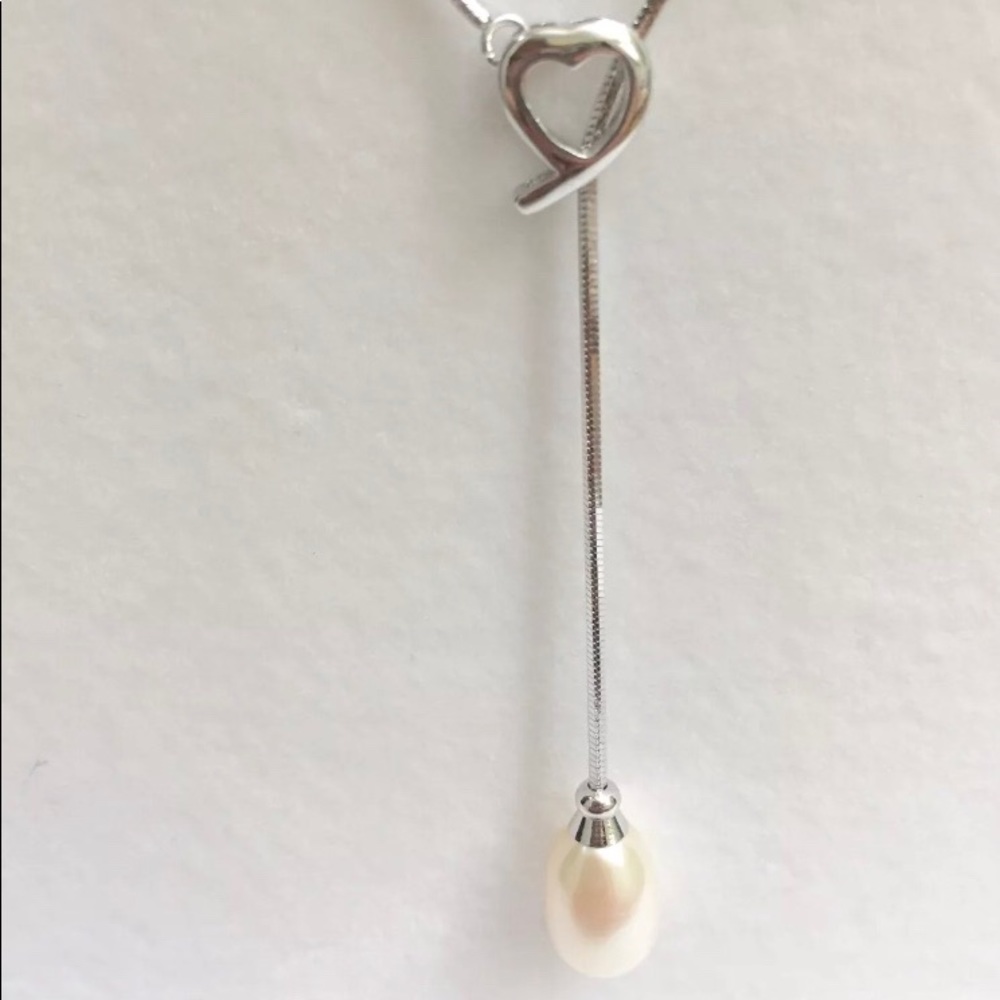 Sterling Silver Necklace With Freshwater Pearl
